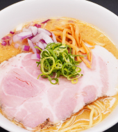 牛骨ラーメン